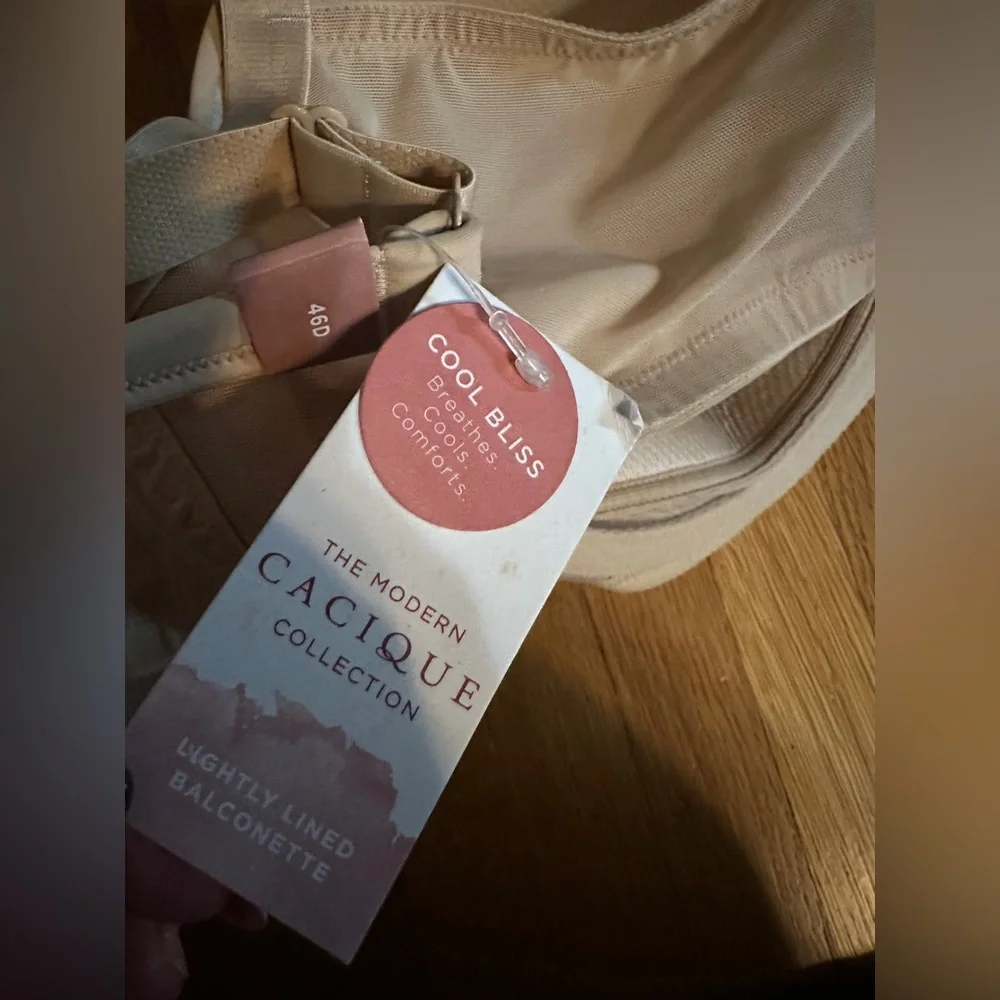 Cacique Tan Lightly Lined Balconette Breathable Bra, 46D, NWT